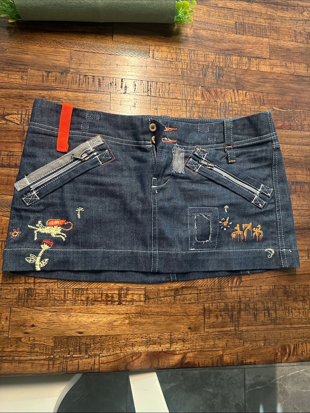 Women's Vintage Y2K DIESEL Denim Micro Mini Skirt with Embroidered Details.